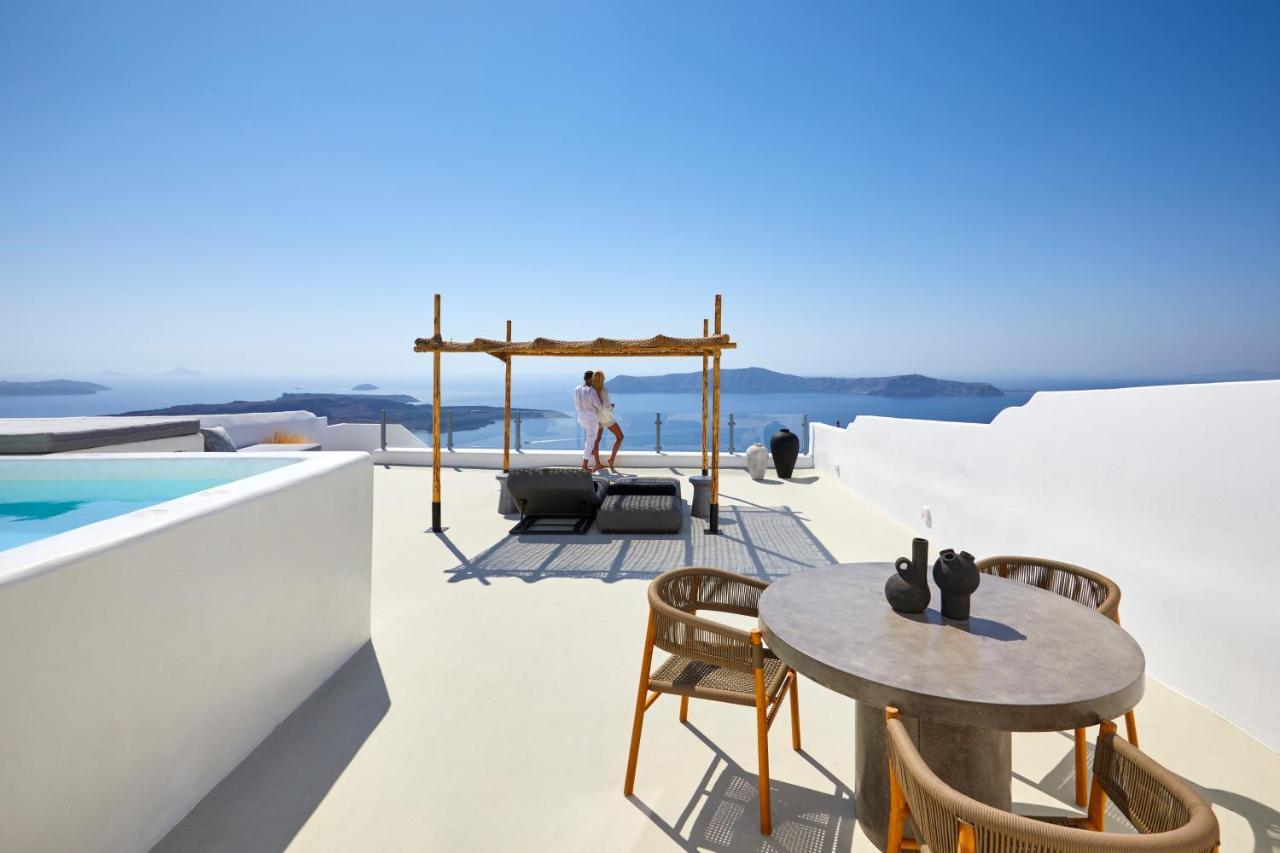 U & Me Suites Fira  Bagian luar foto