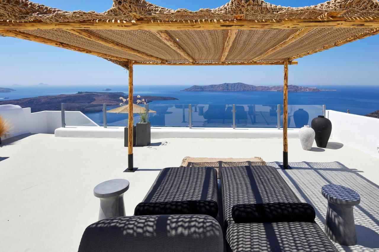 U & Me Suites Fira  Bagian luar foto